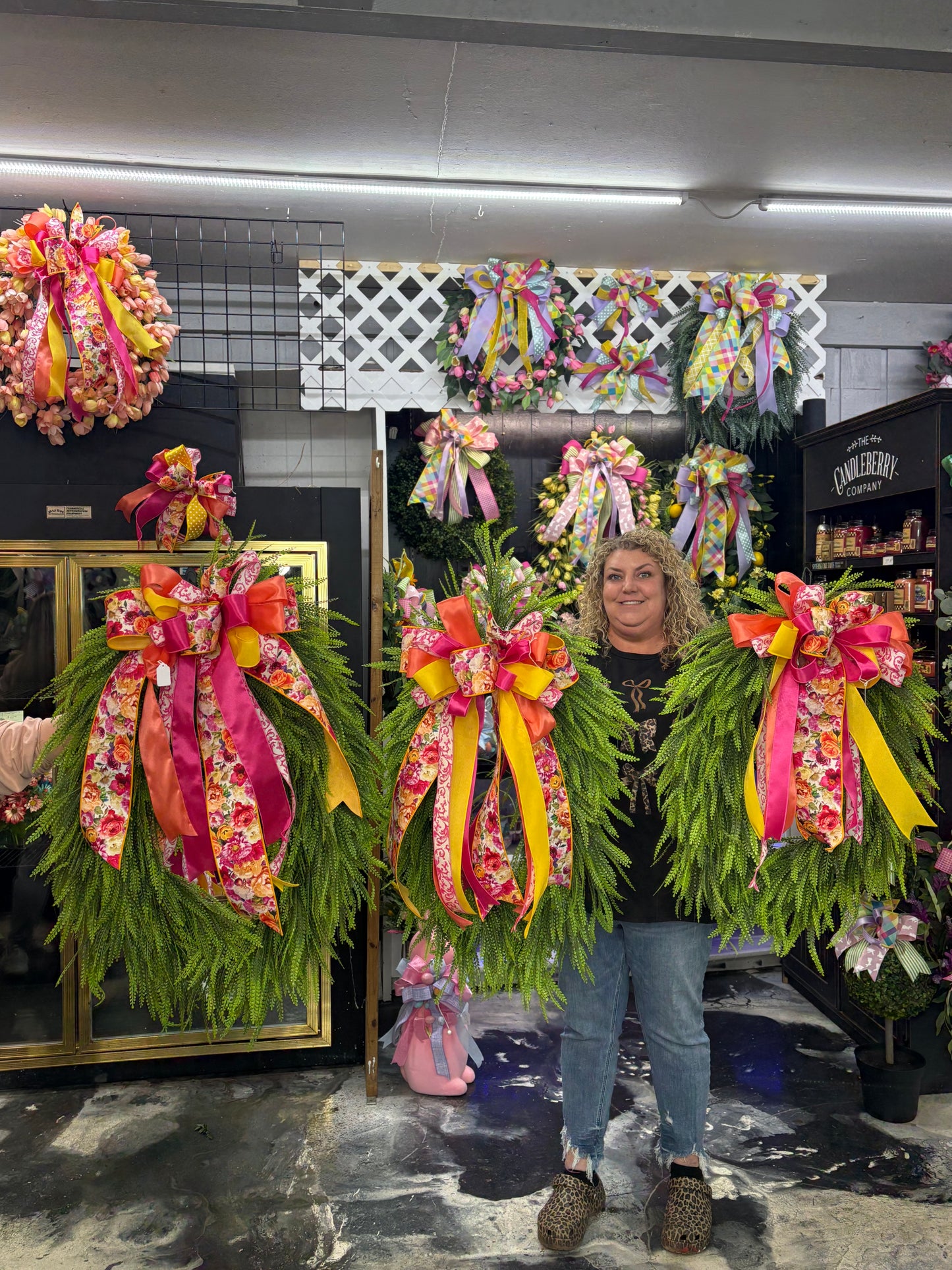 Large Beadgrass Floral Blossom Wreath
