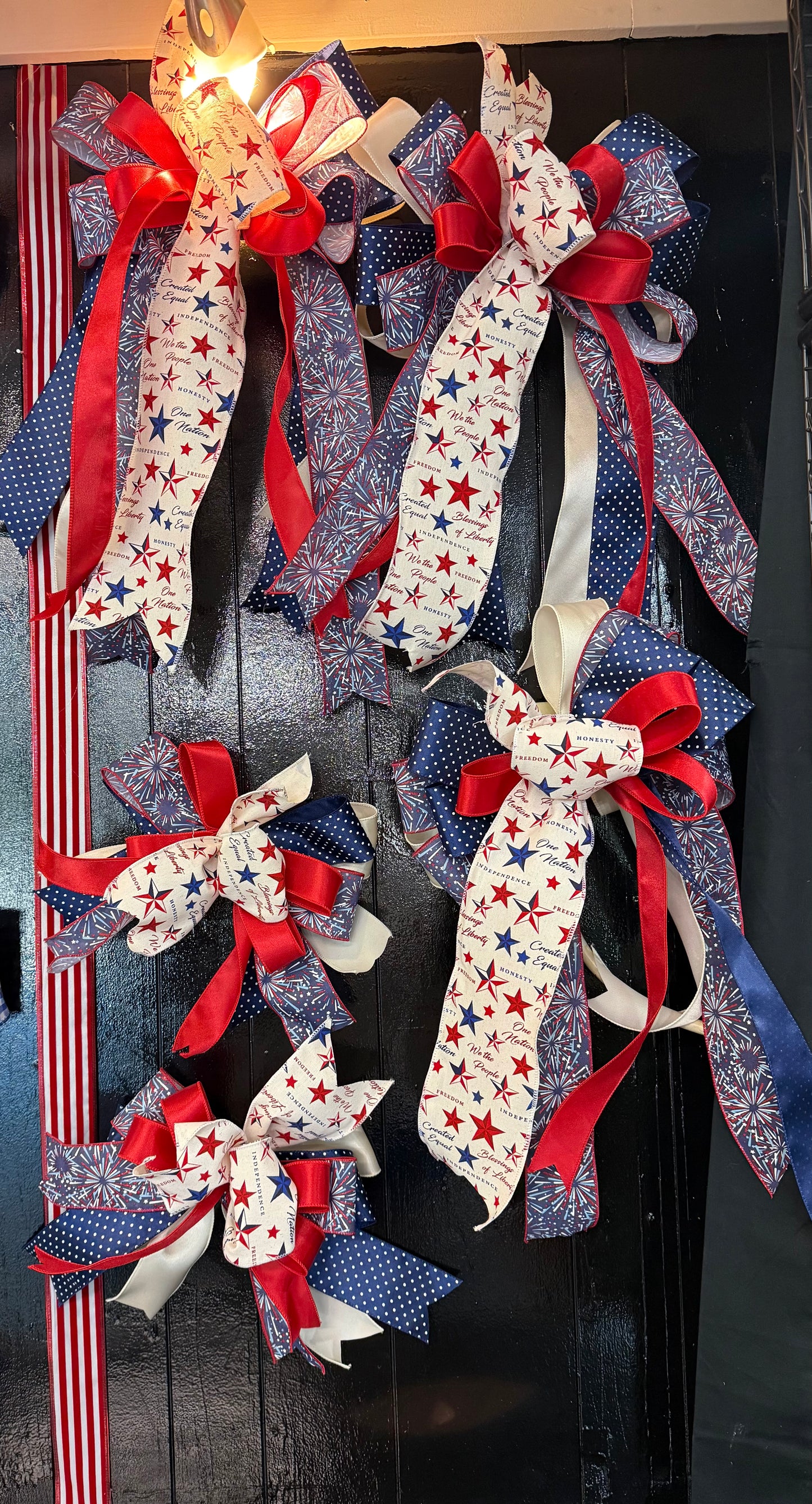 Medium Star-Spangled bows