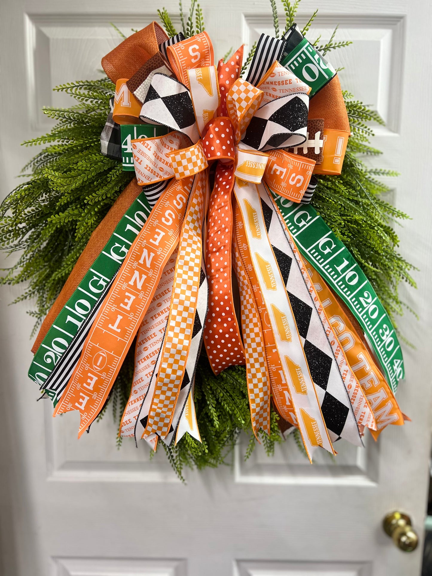 Tennessee Bead Grass Wreath - Medium