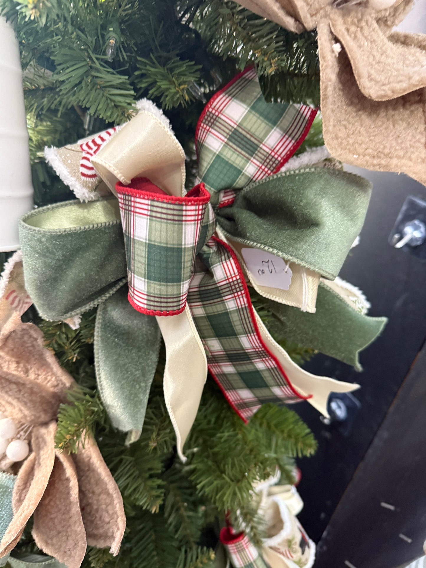 Down Home Christmas Tree Bow Box