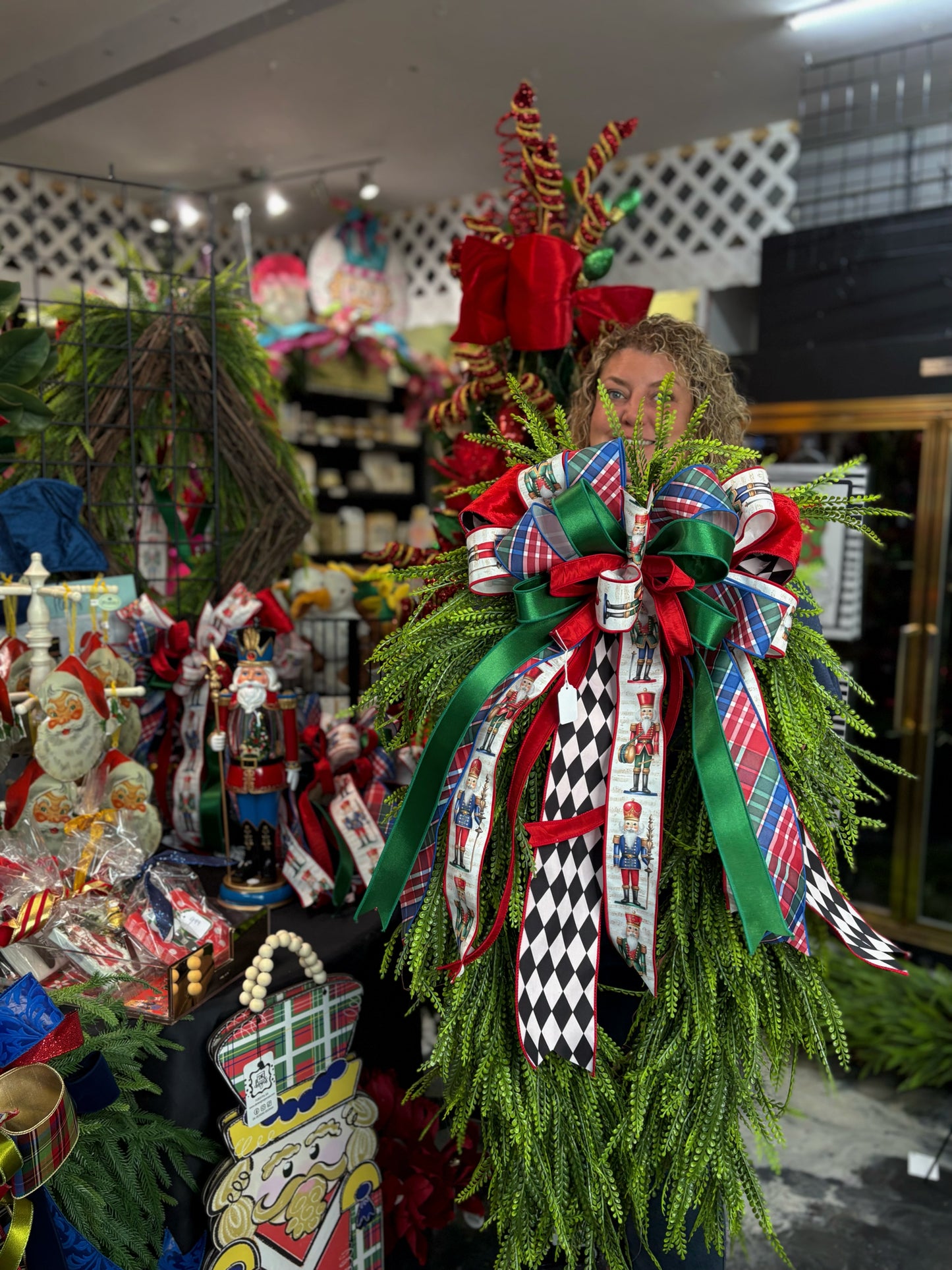 Large Traditional Nutcracker Beadgrass Wreath