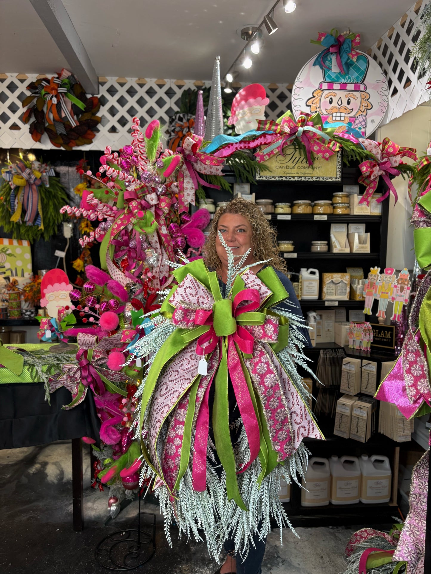 Holly Jolly Large White Beadgrass Wreath